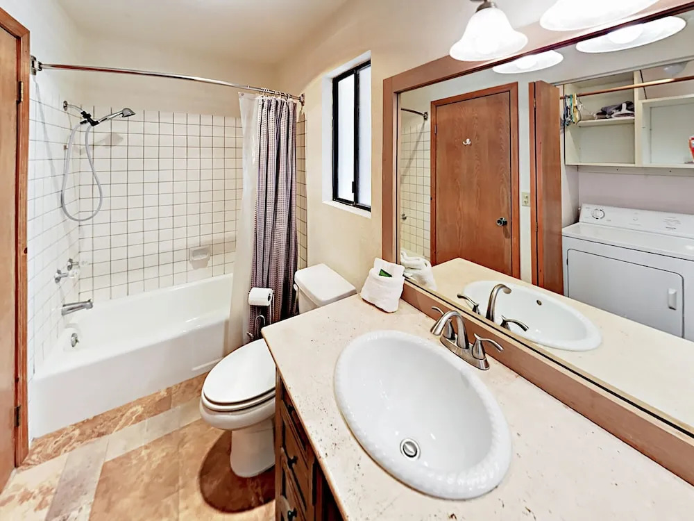Medicine Man - 2 Br Home