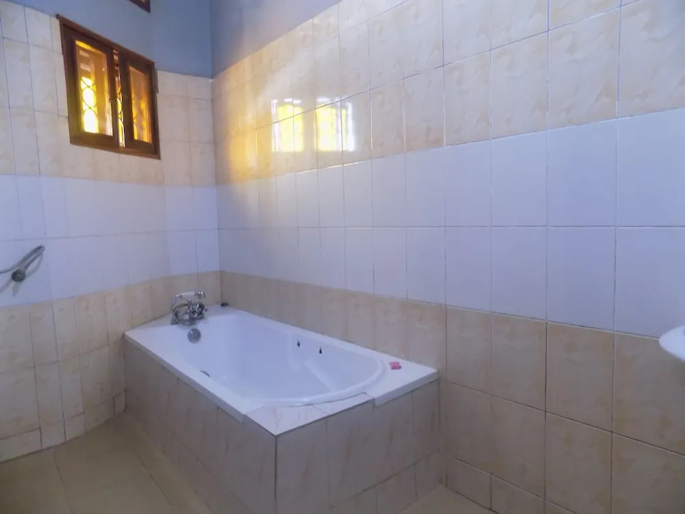 Elgon Heights Motel