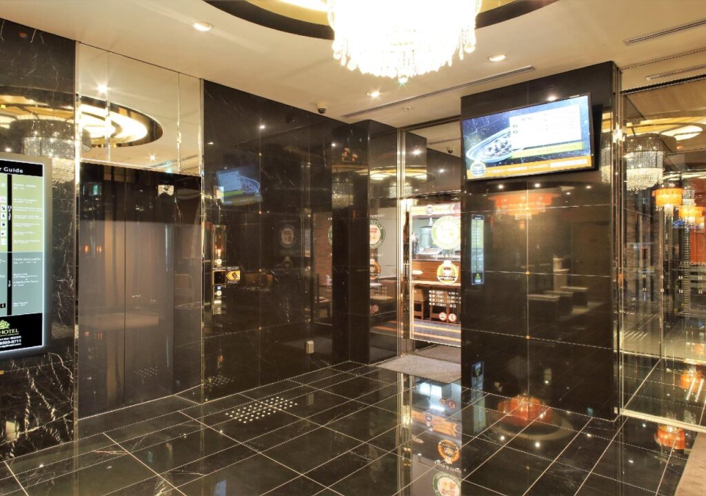 APA Hotel Midosuji Honmachi Ekihigashi