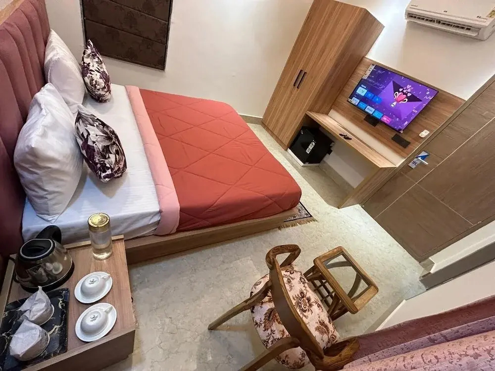 Aatithyam Residency