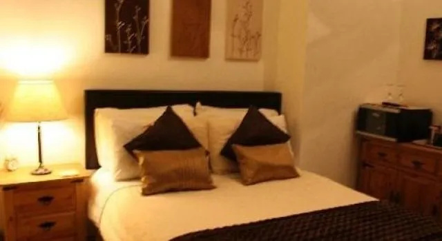 Racehorse Inn