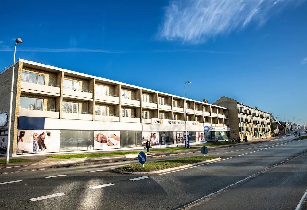 Hotel-B