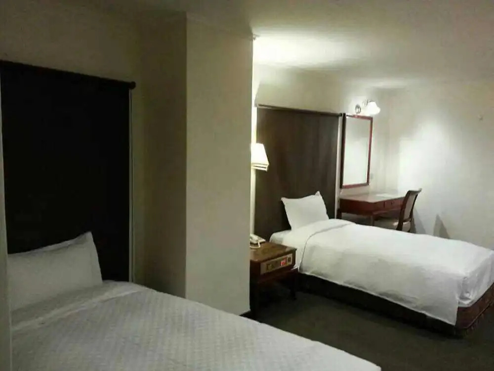 Moonlight Hotel
