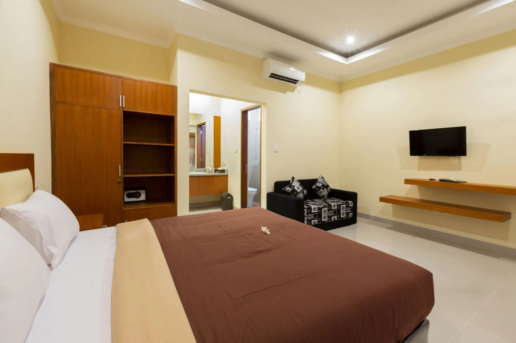 Kubu Petitenget Suite Seminyak