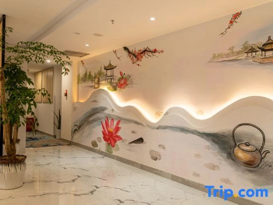 Manshe Hotel (Chongqing Haitangxi Metro Station Store)