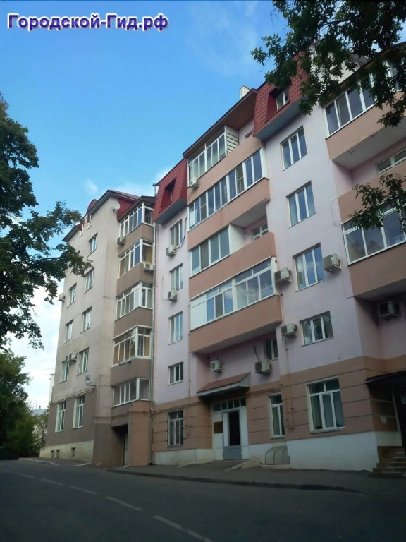 Hostel Dostoevskii