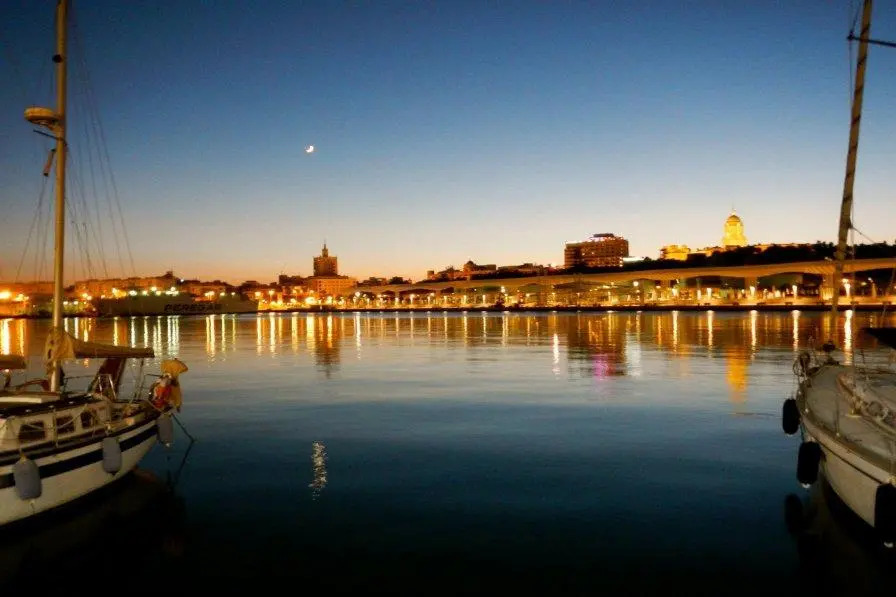 Apartment in Malaga - 104594