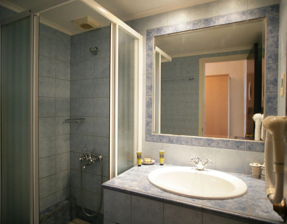 Andros Holiday Hotel