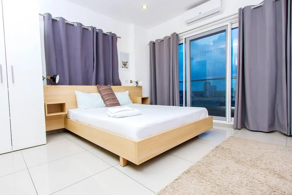 Royalty Apartments