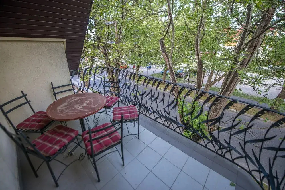 Pater Apartments