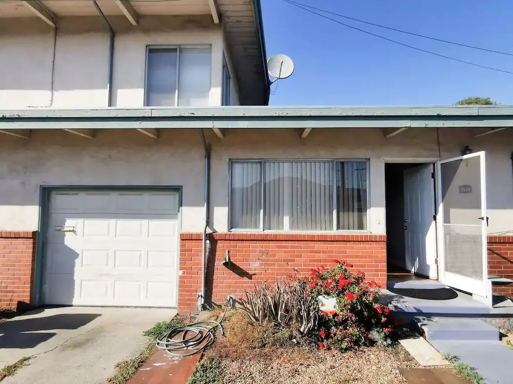 Comfy 2BR 1Bath Apartment near HWY580-80