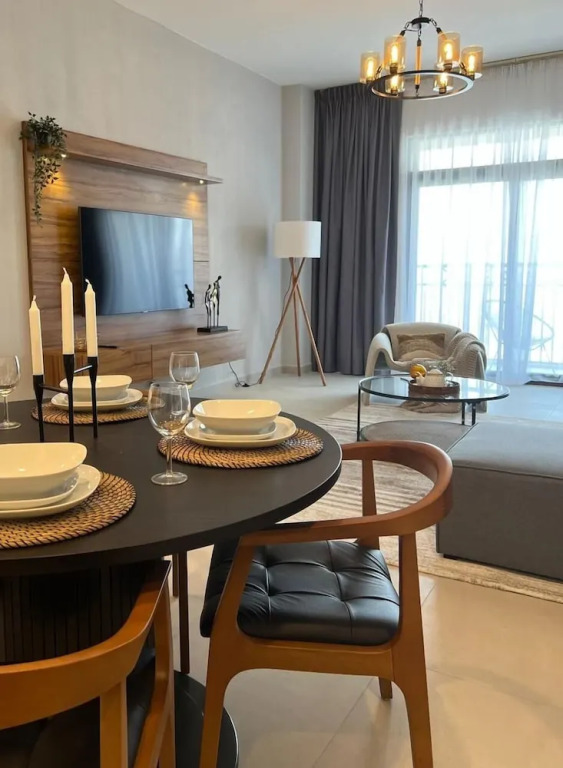 SuperHost - Luxury Apt Amidst Lush Greens in Madinat Jumeirah