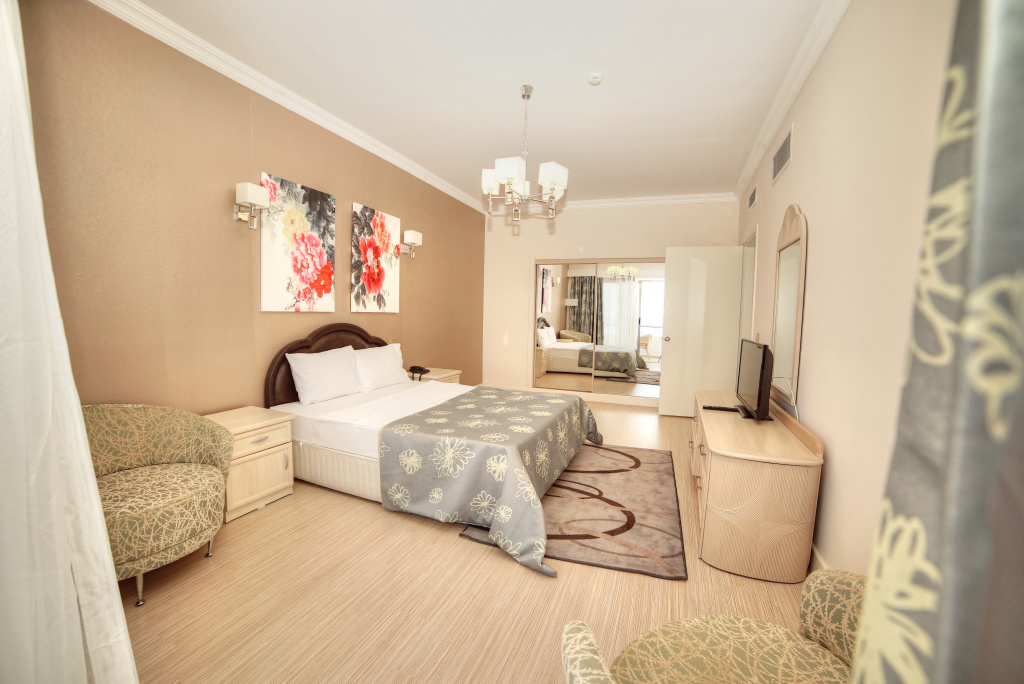 Jasmine Court Hotel