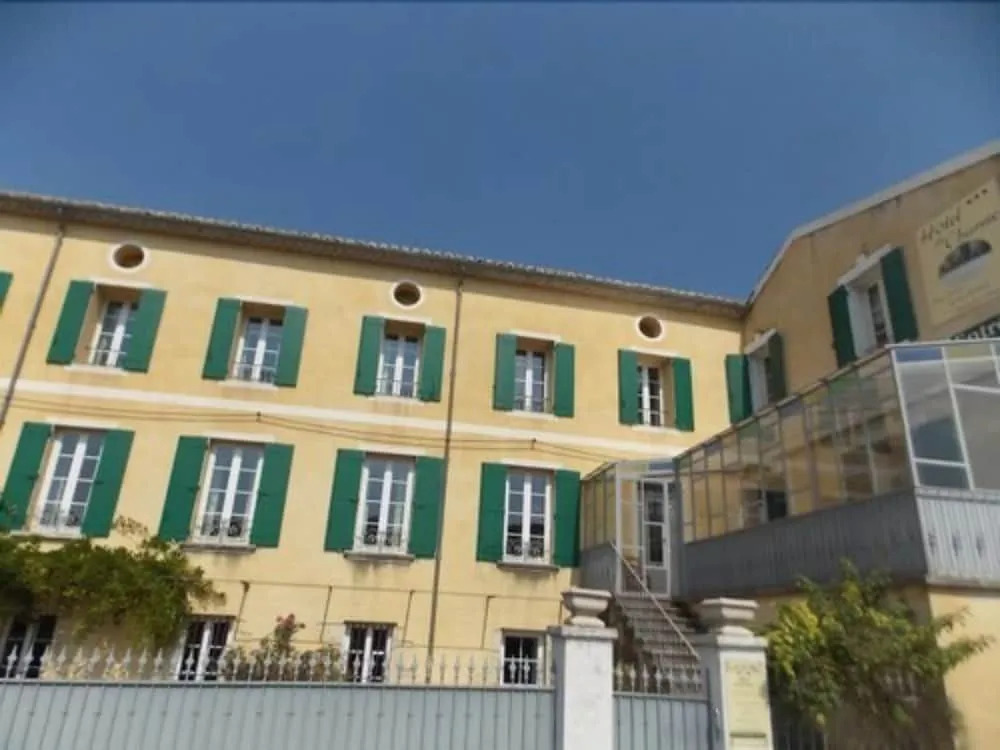 Hôtel & SPA Ventoux Provence "Domaine des Tilleuls"