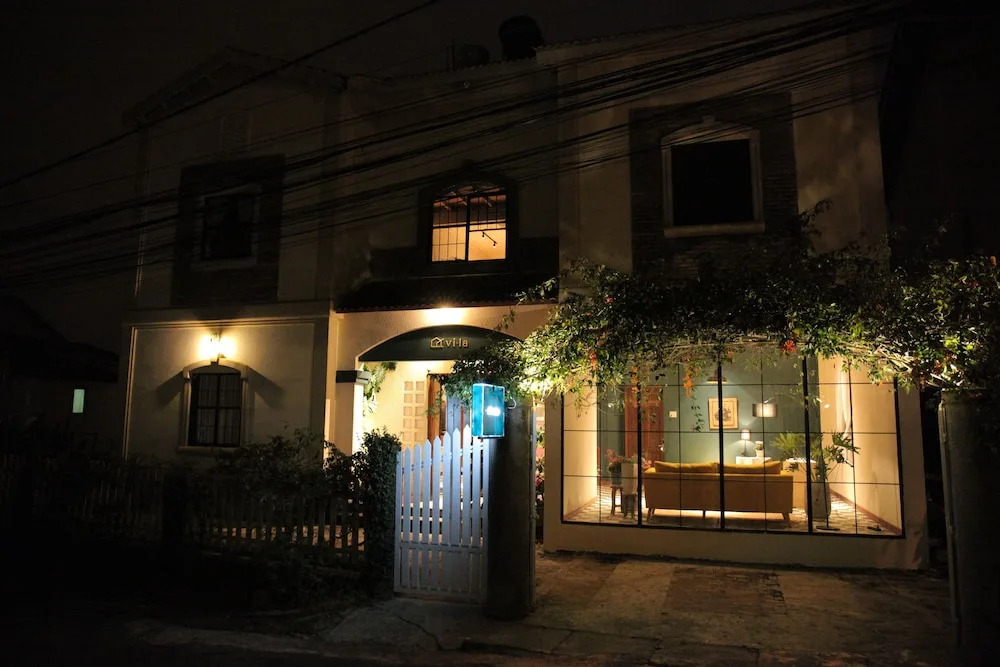 Vi-la Homestay Café