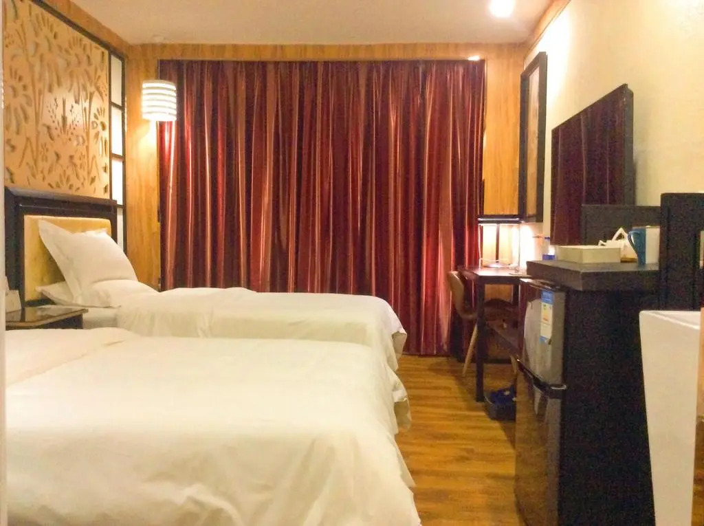 Guangzhou Bird Island Hotel