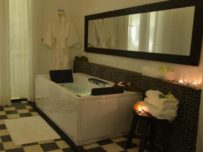 The Suite Cambodia