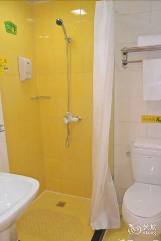 Home Inn Qingdao Sifang Coach Terminal Hangzhou Road