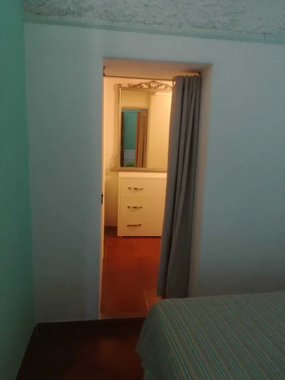 2 Rooms With Bathroom, Kitchen And Walk-in Closet With Independent Entrance