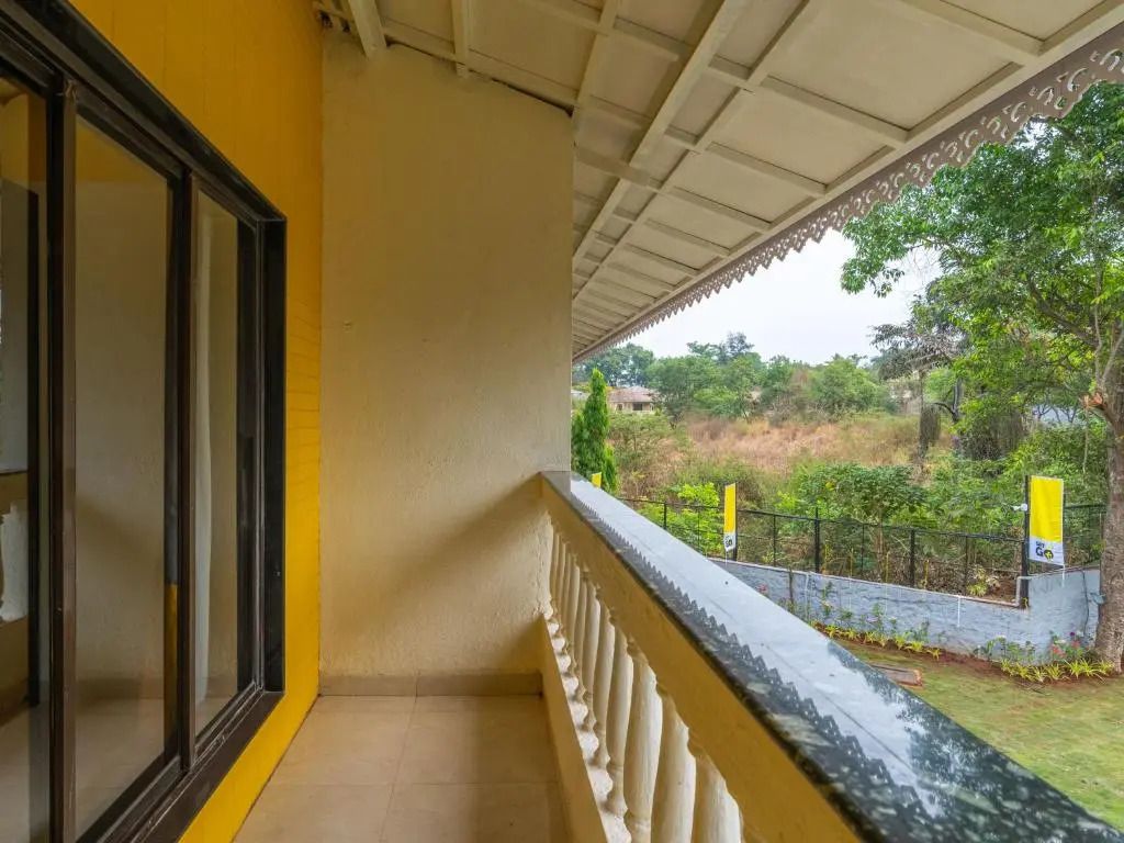 The Hosteller Lonavala, City Centre