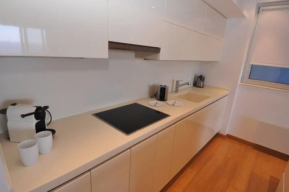Theseus Beach Apartment