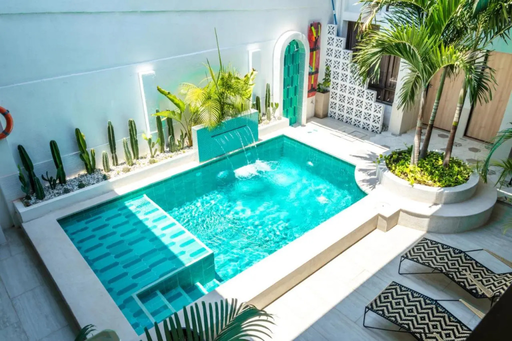 Casana Rosa Hotel