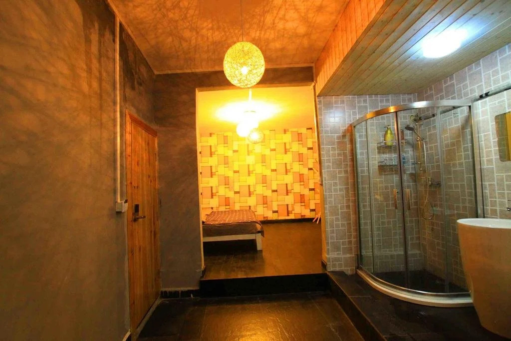 Huatiancuo International Youth Hostel