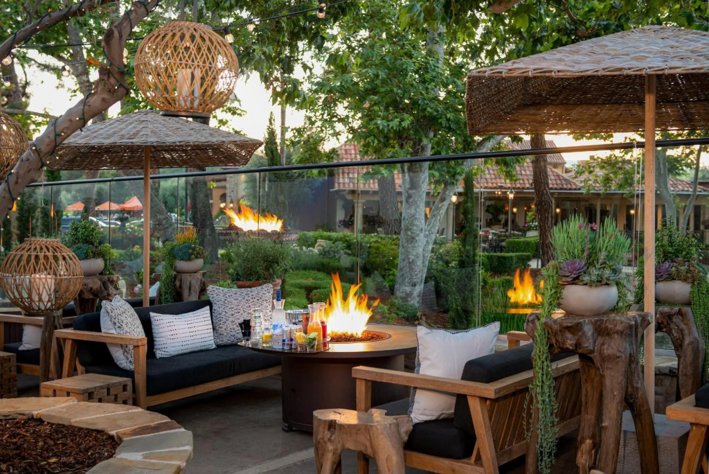 Westlake Village Inn