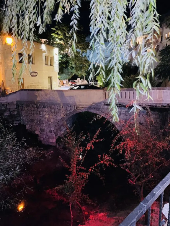 Ela cave house