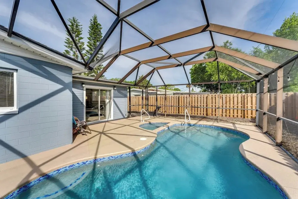 Game Room, Private Pool: South Daytona Home!