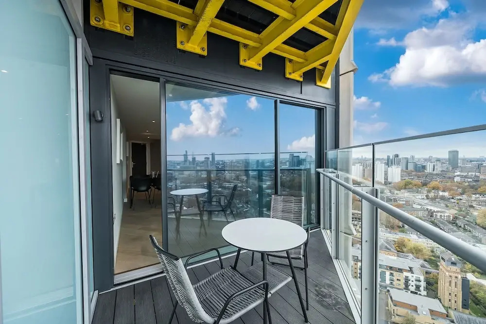 Roomspace Serviced Apartments - Churchyard Row
