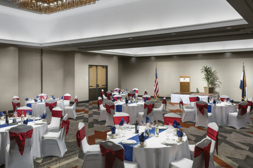 DoubleTree by Hilton Colorado Springs