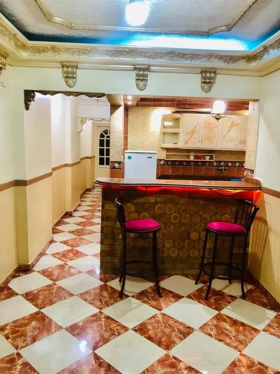 2 Bedroom Apt partial Sea View