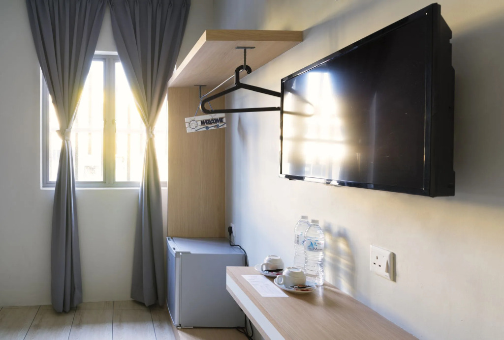 LightHouse Hotel & ShortStay @ Damansara Uptown