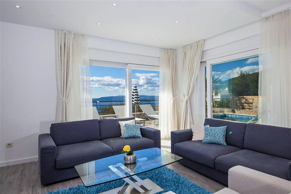 Villa Blue