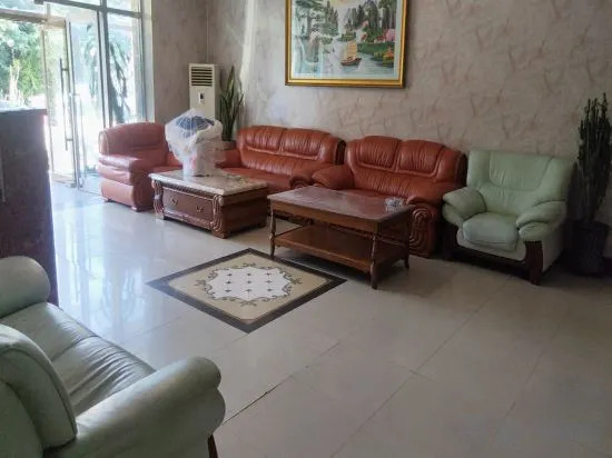 Xiaisi Lexiang Service Apartment (Dalian Xinghai Square)
