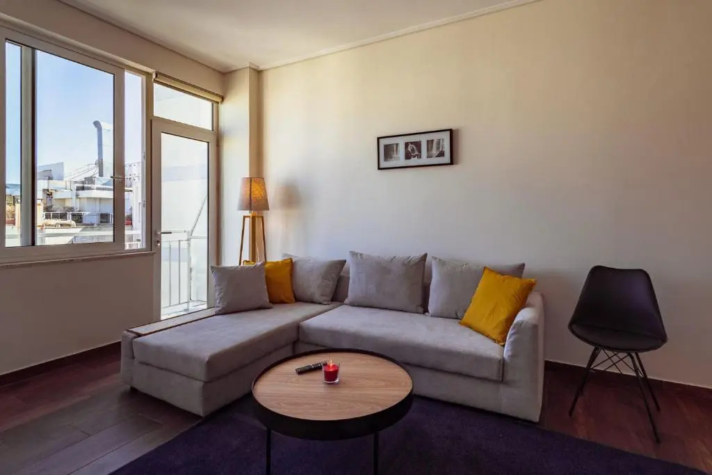 Acropolis comfy home in the heart of Athens for 4