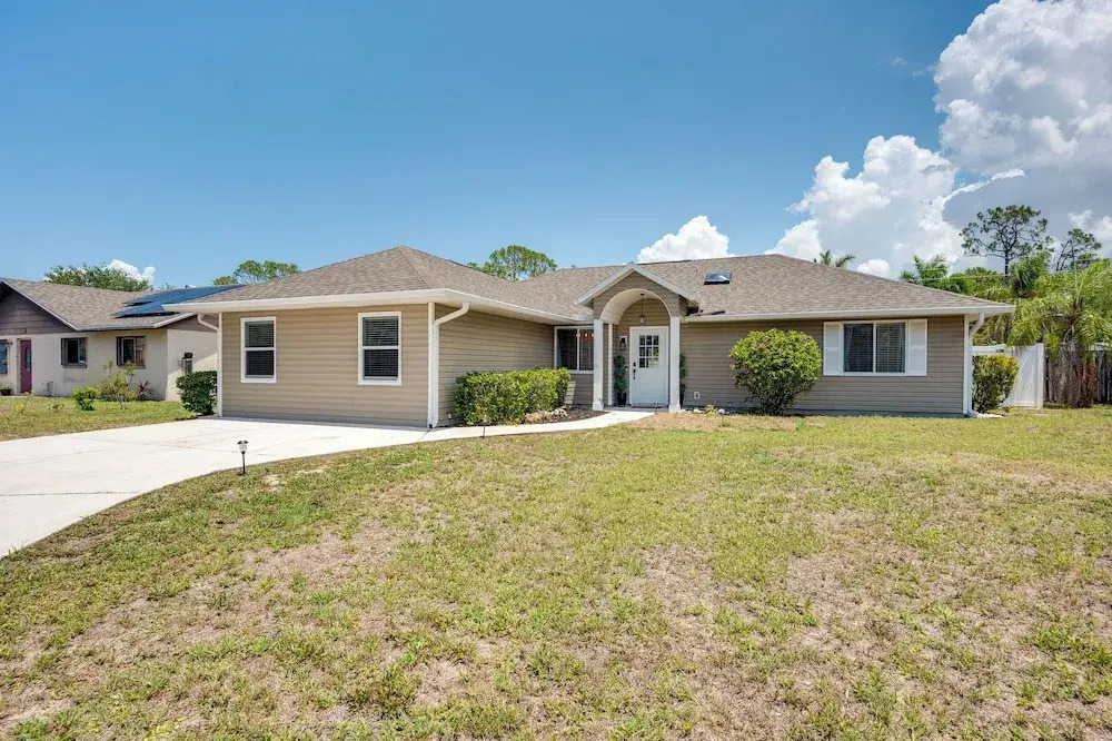 Chic Bonita Springs Vacation Rental, 6 Mi to Beach