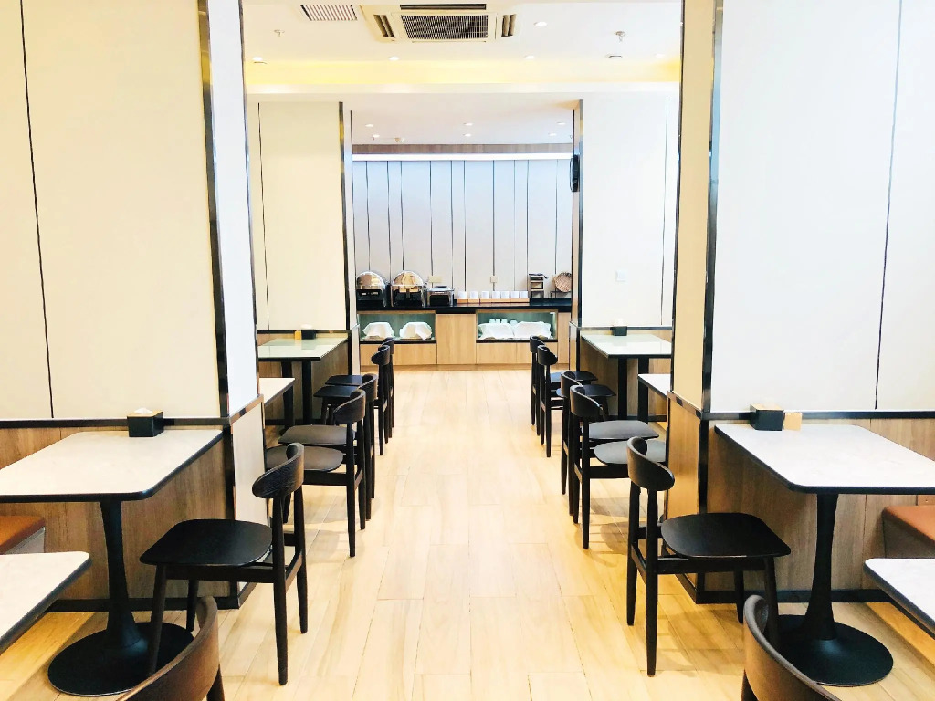 Hanting Hotel Changzhi Baiyi Square