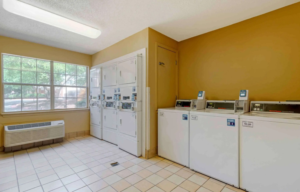 Extended Stay America Select Suites - Atlanta - Cumberland Mall