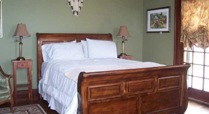 Kennedy Mansion Bed and Breakfast