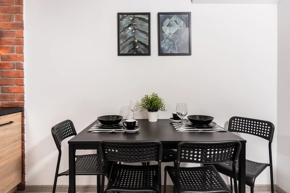 Blossom - Old Town Residence - by Upstairs