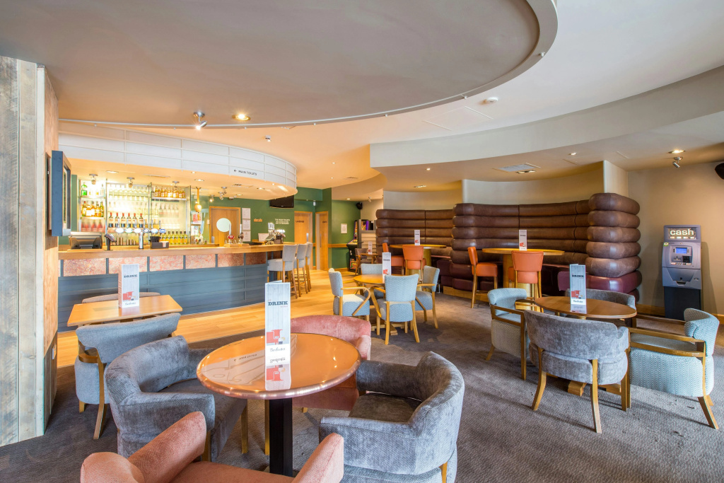 Premier Inn Swansea Waterfront