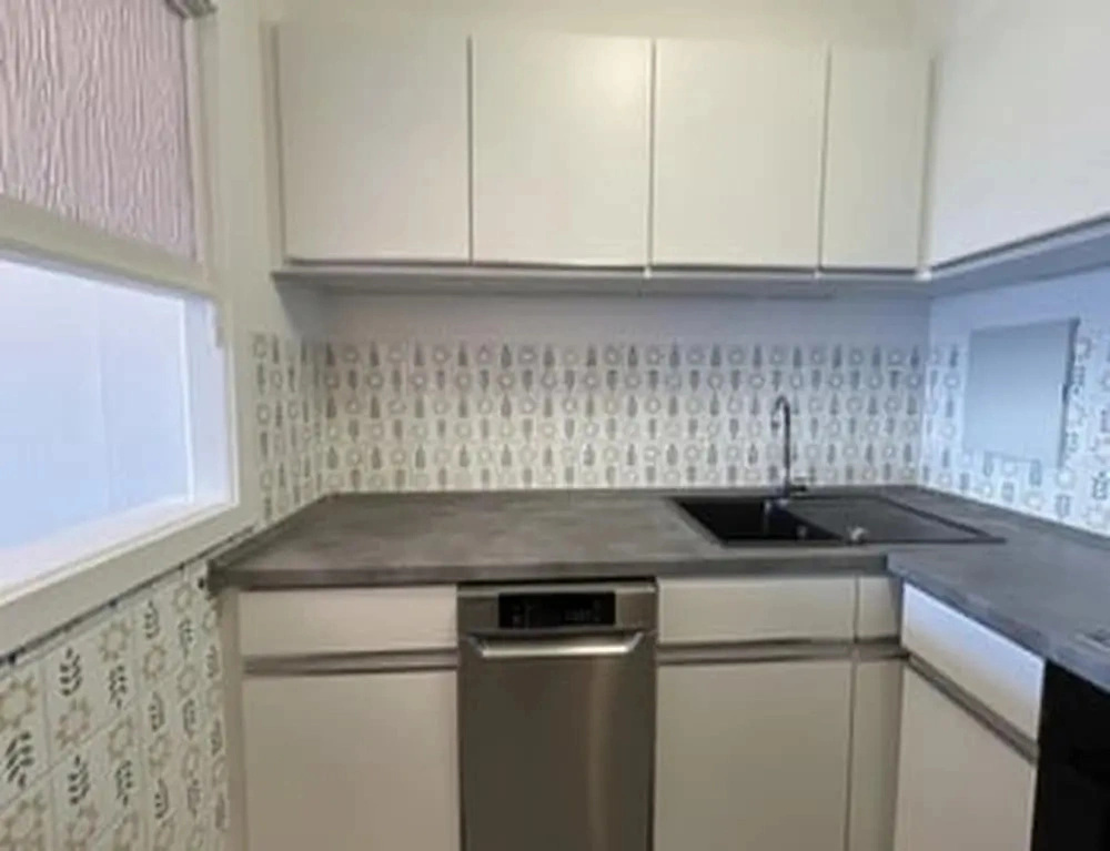 Beautiful Seaview Apartment for 4