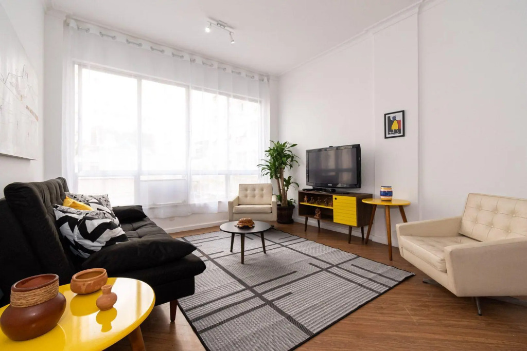 Apartamento De 3 Quartos Em Copacabana | Cl 91/302