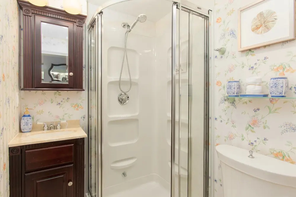 Seven South Street Inn B & B
