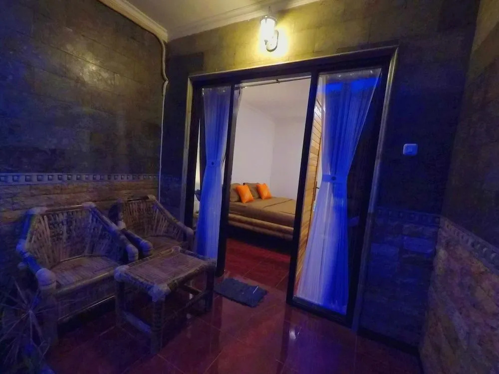 Tropical Garden Inn