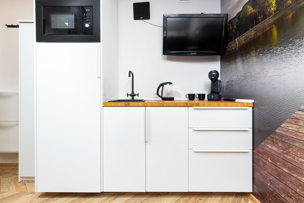 Studio Grochowska Warsaw by Renters