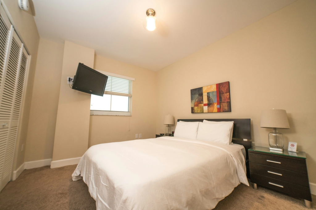 Fortune House Hotel Suites