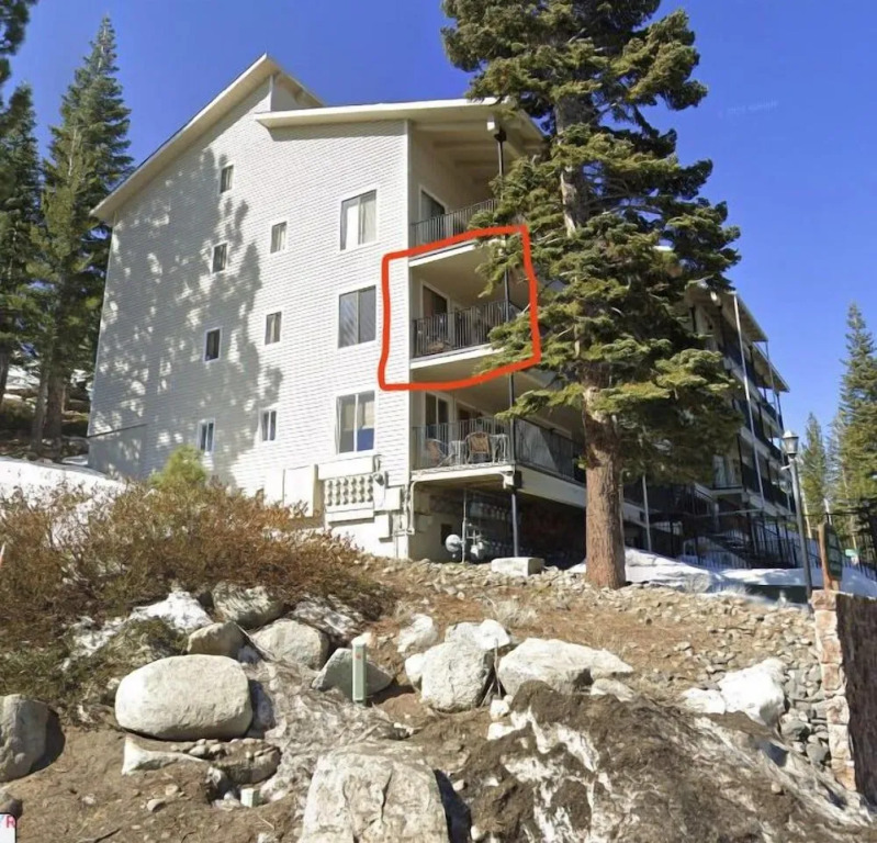 Enjoy Tahoe Lakeview Bliss Pet Friendly!